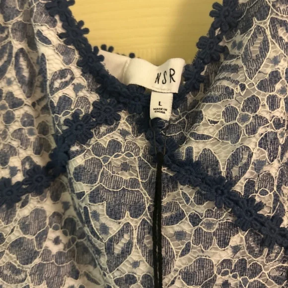 Pretty Spring Dress - Picture 3 of 3